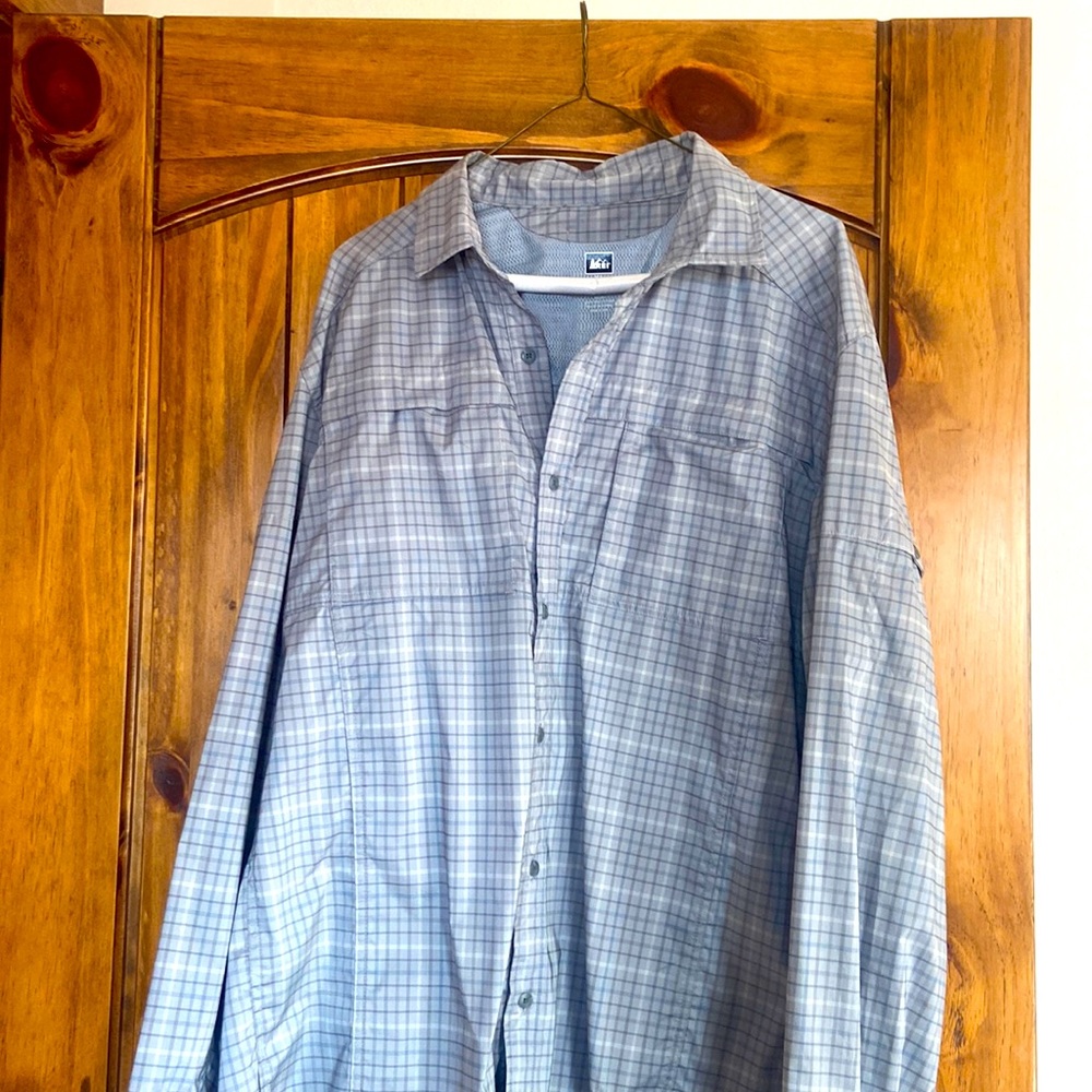 Men's hiking button down